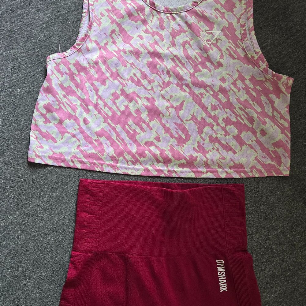 Gymshark Training Crop Tank Size S Training Crop Tank Size S Check The Measureme View 3